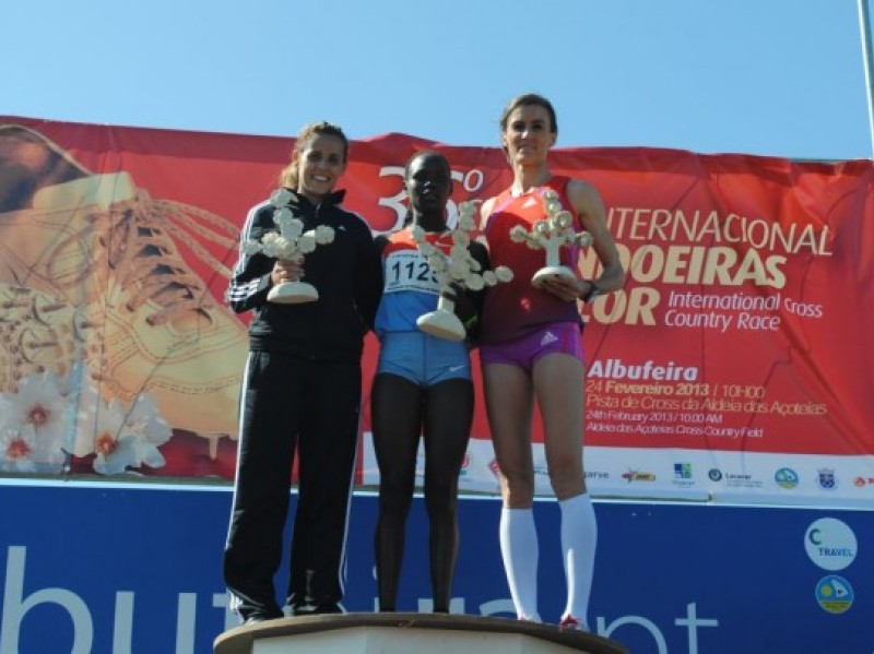 Szymkowiak i Kowalska na podium crossu IAAF