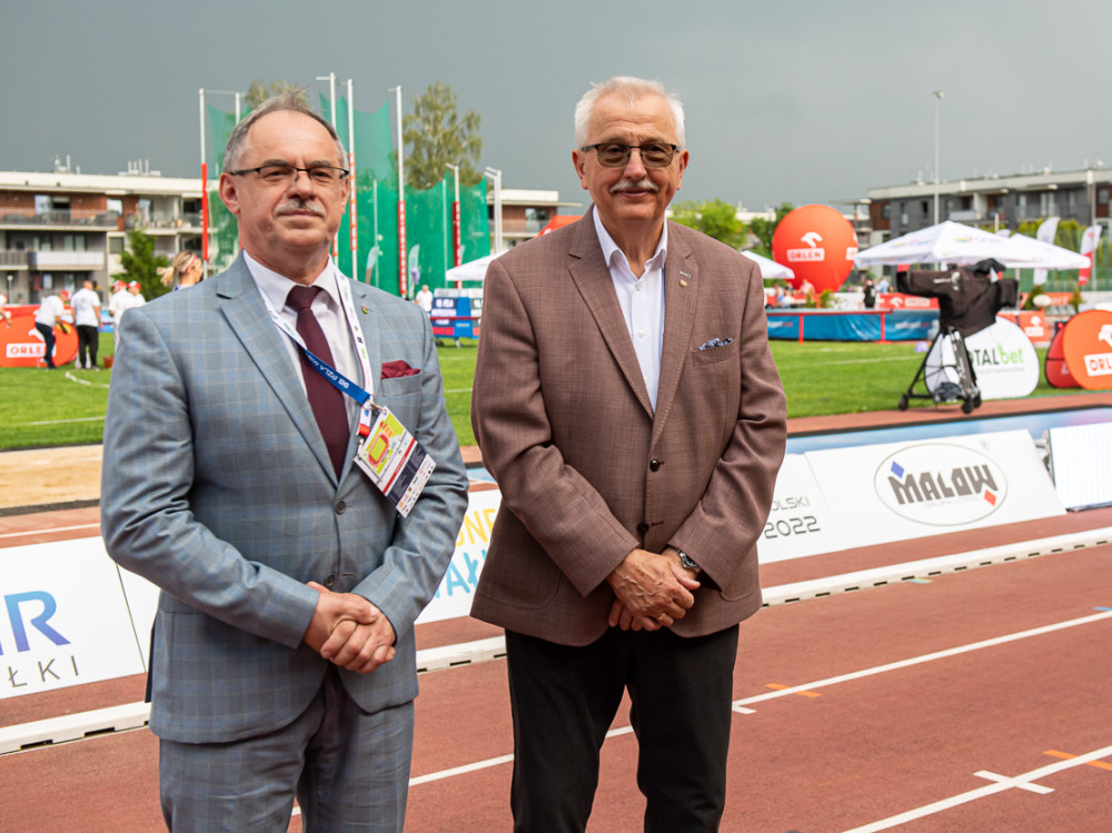Deszczowe otwarcie mistrzostw Polski w Suwałkach