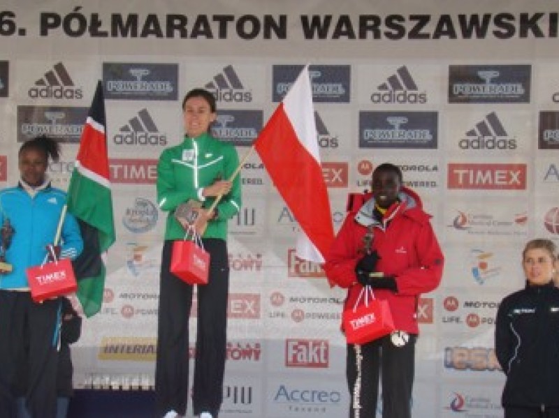 6. Półmaraton Warszawski: Kowalska i Kigen