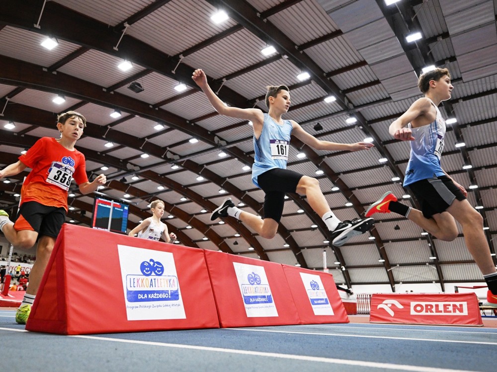 Młodzi zawodnicy z Wielkopolski najlepsi w finale zawodów programu Lekkoatletyka dla Każdego! w Spale