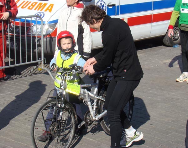 6. Półmaraton Warszawski - 27.3.2011 (fot. Rafał Bała) obrazek 9