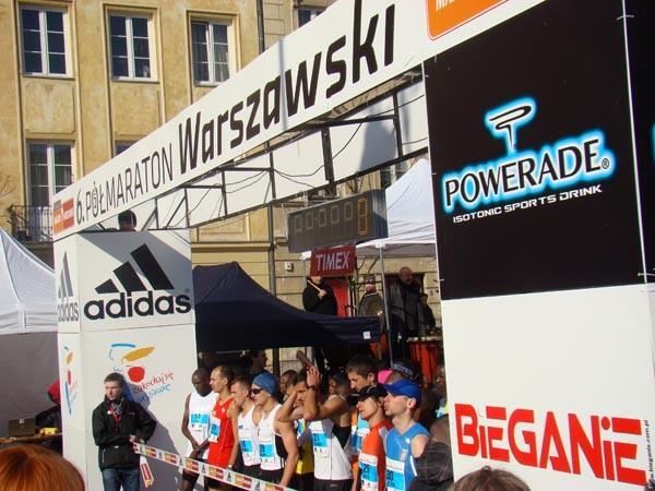 6. Półmaraton Warszawski - 27.3.2011 (fot. Rafał Bała) obrazek 11